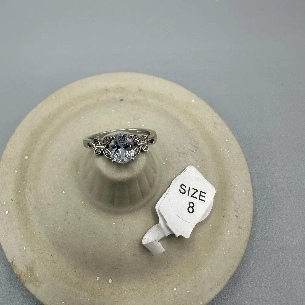 Elegant Sterling  Silver Double  Butterfly Ring Clear center stone CZ